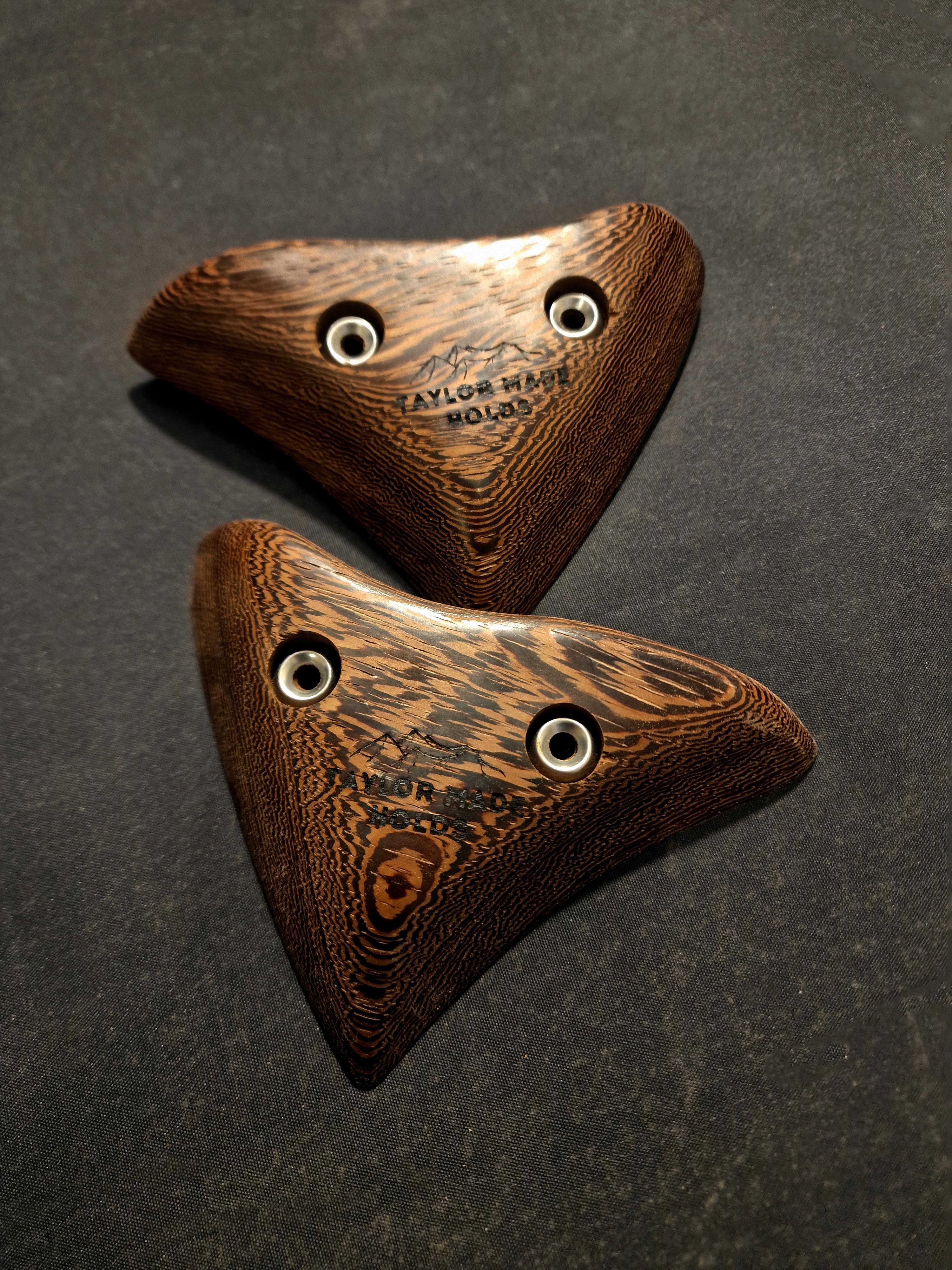 Mask Crimps in Wenge