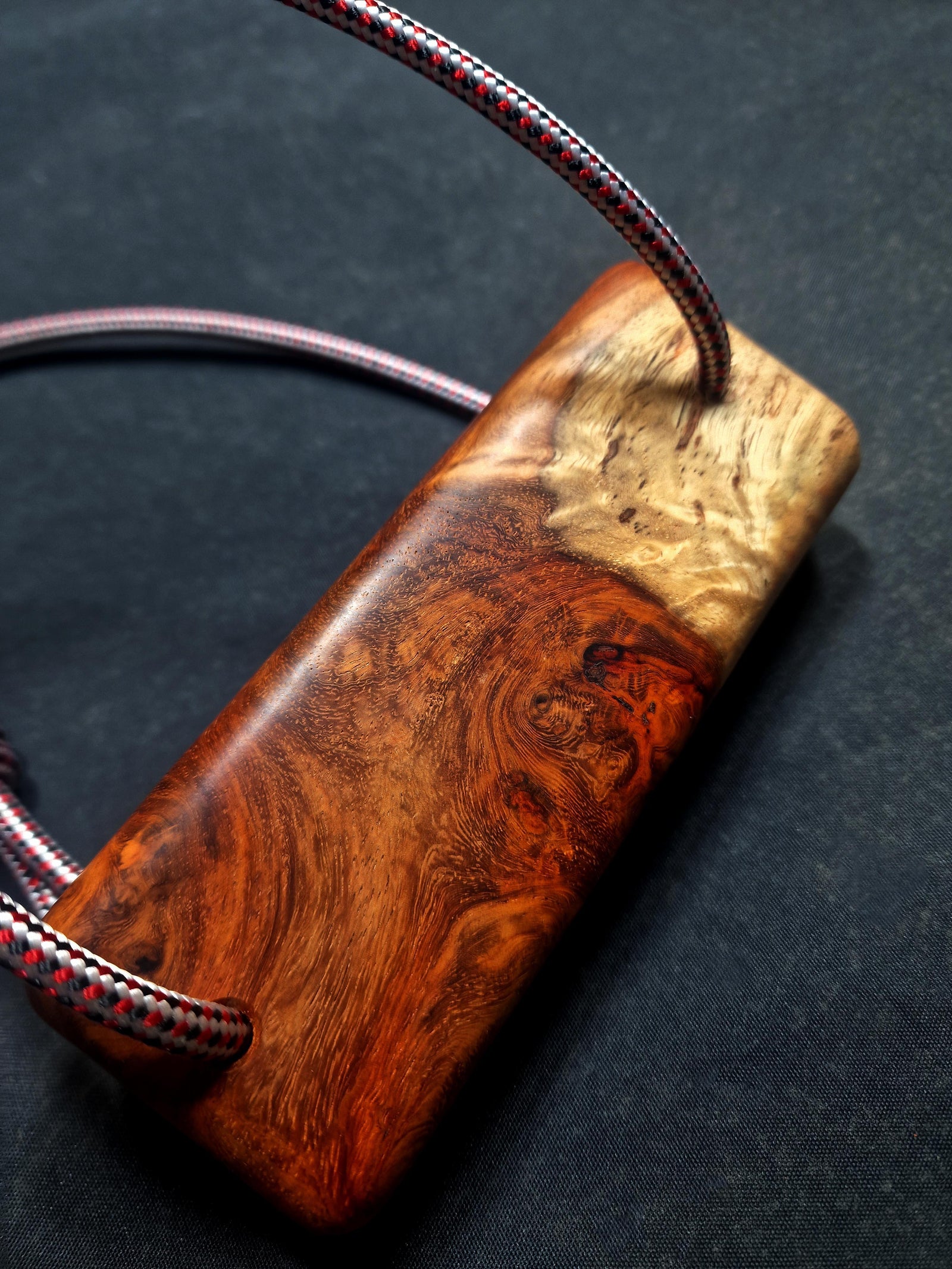 Ambonya Burl One Hand Board