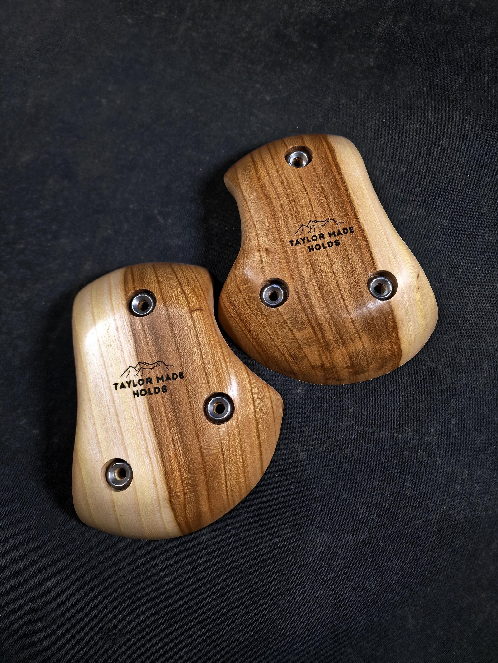 Curved Pinches in Welsh Elm