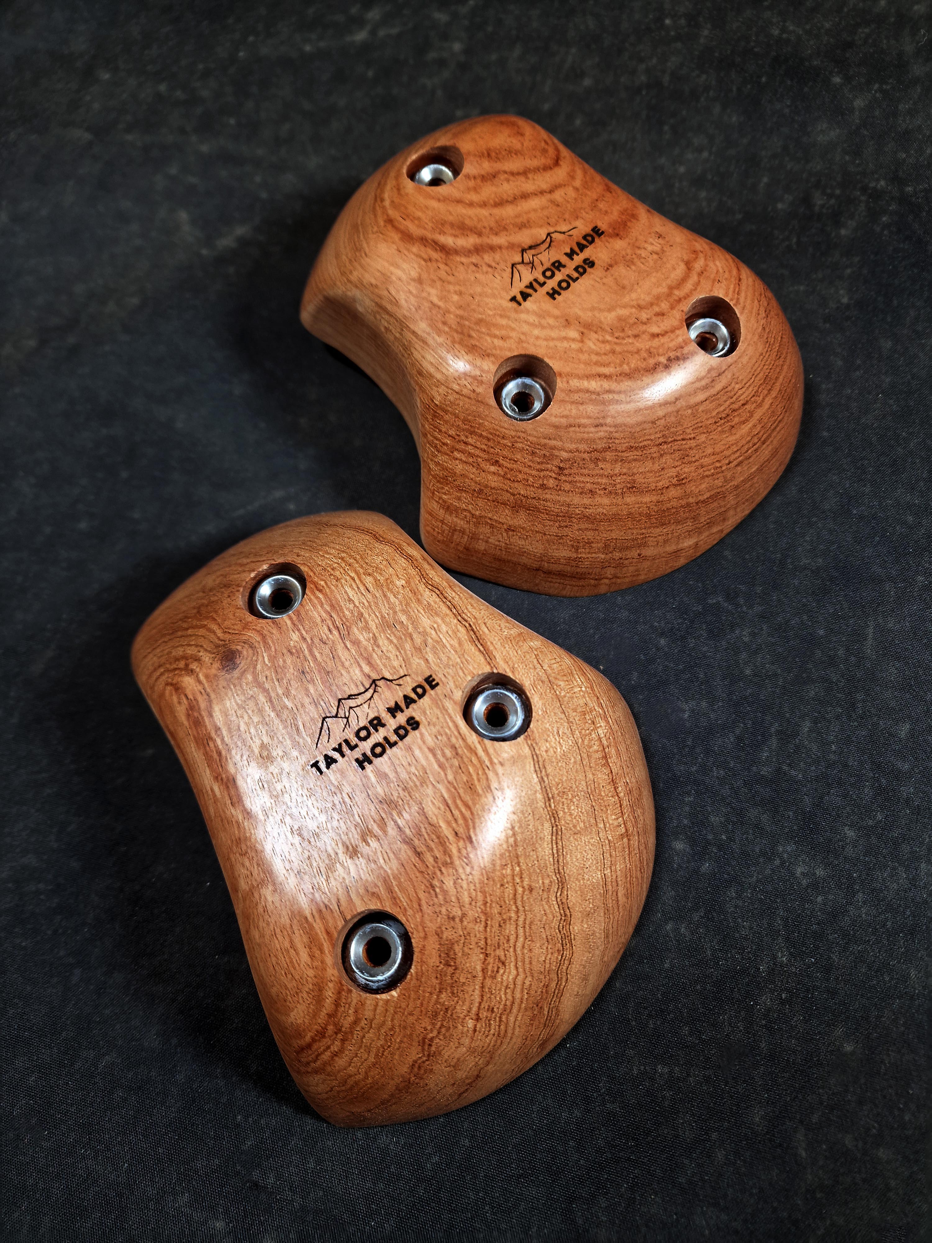 Curved Pinches in Namibian Rosewood