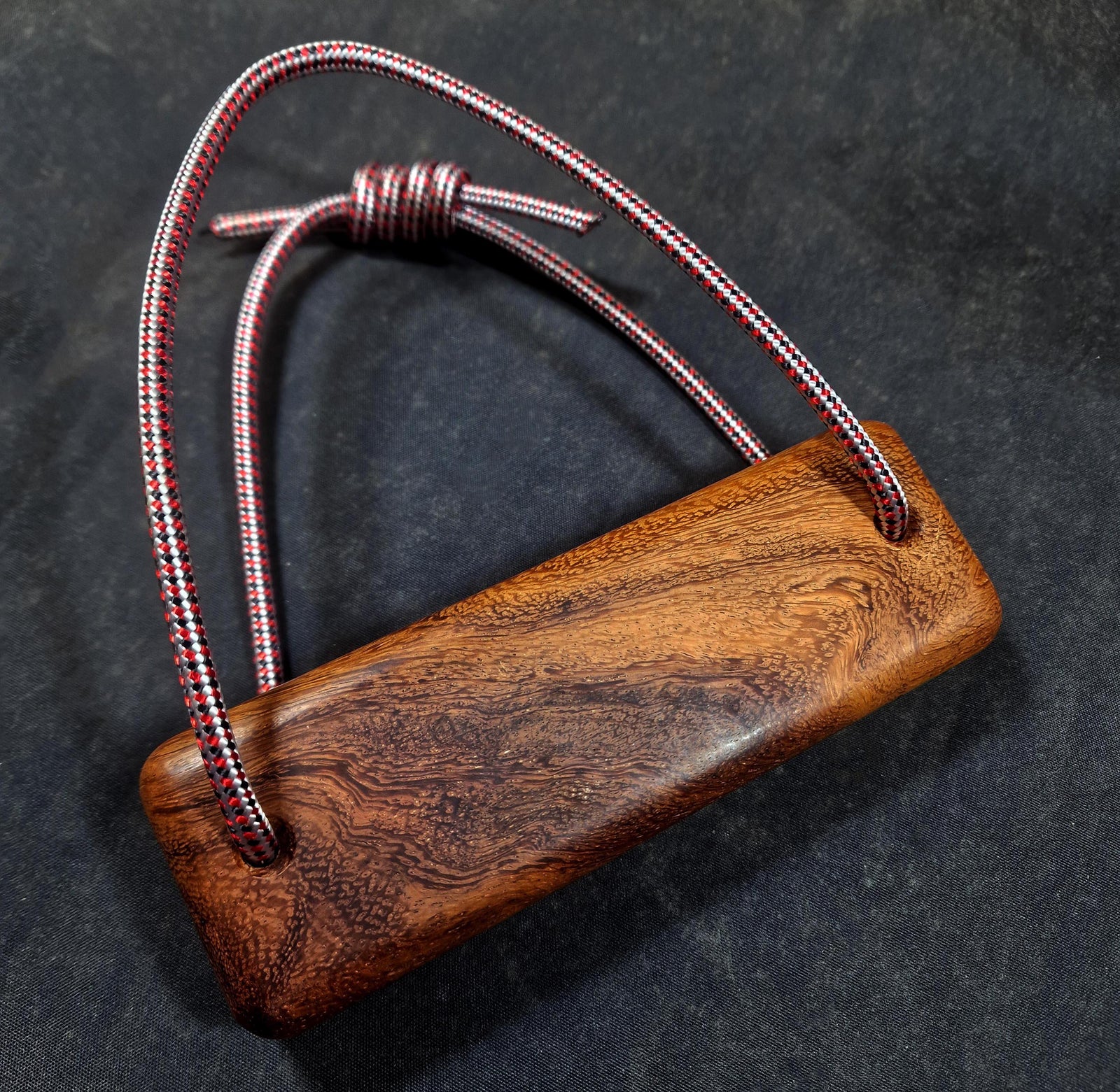 Mango One Hand Board