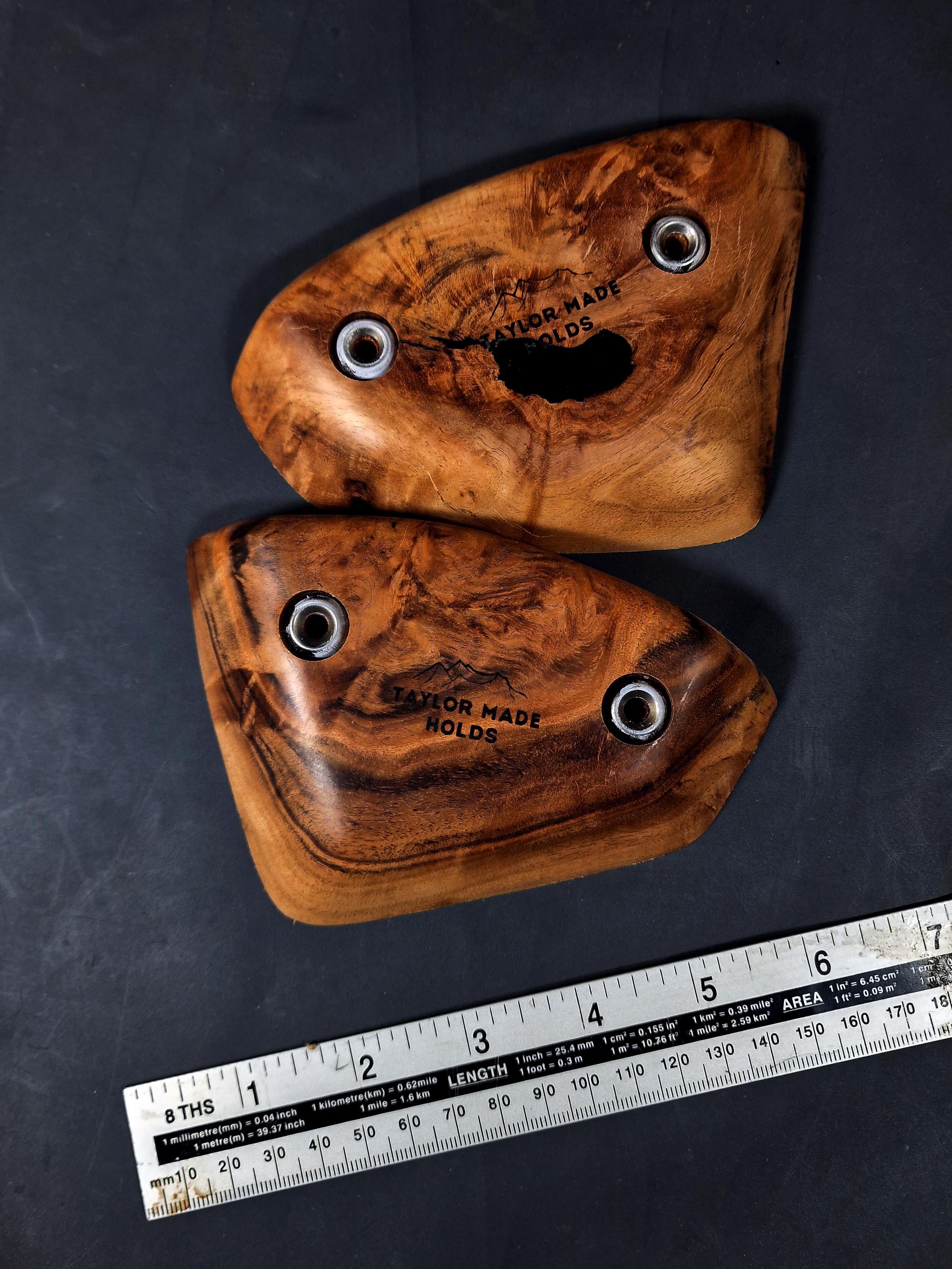 Classic Crimps in Patagonian Rosewood