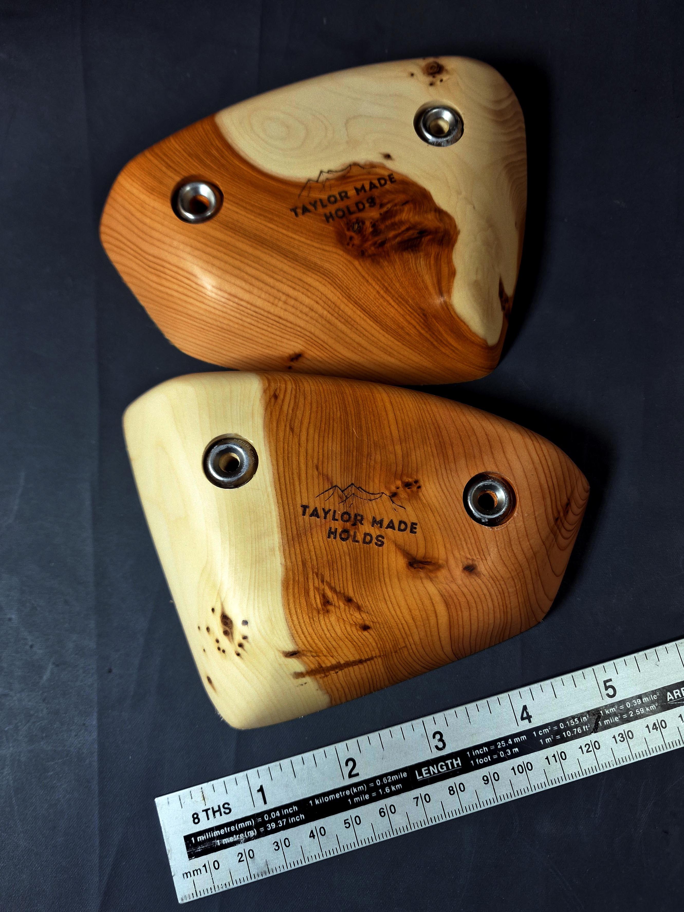 Classic Crimps in Yew (1)