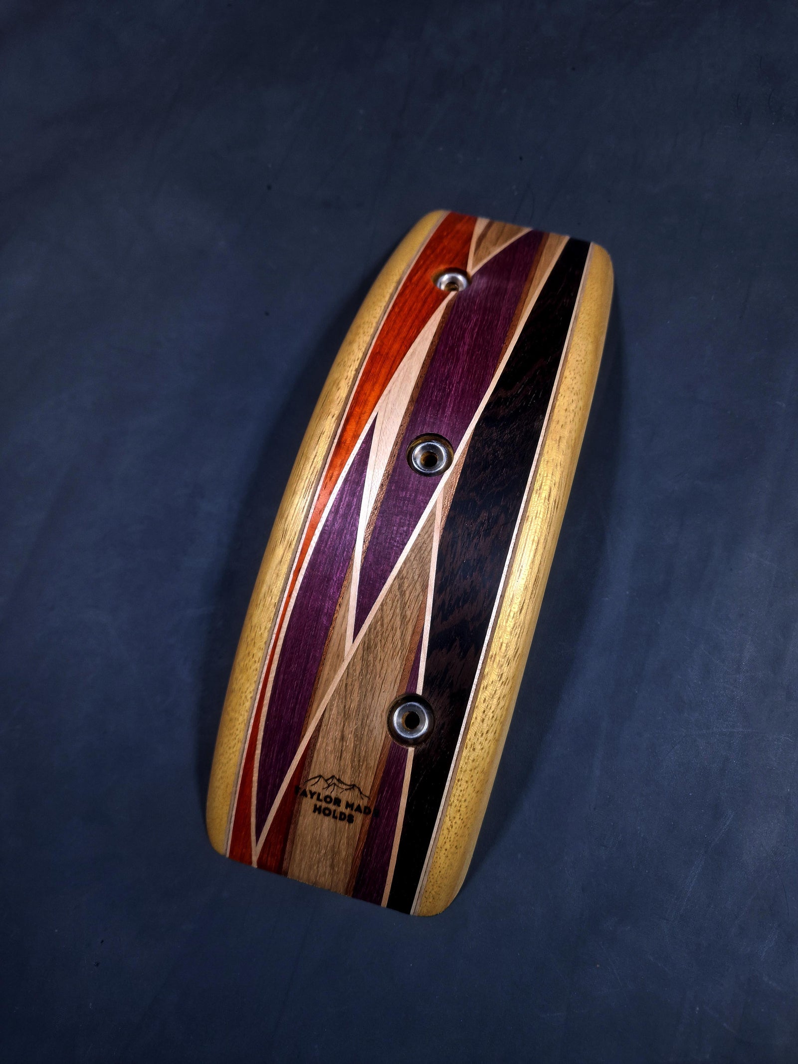 Wave Strata Large Pinches