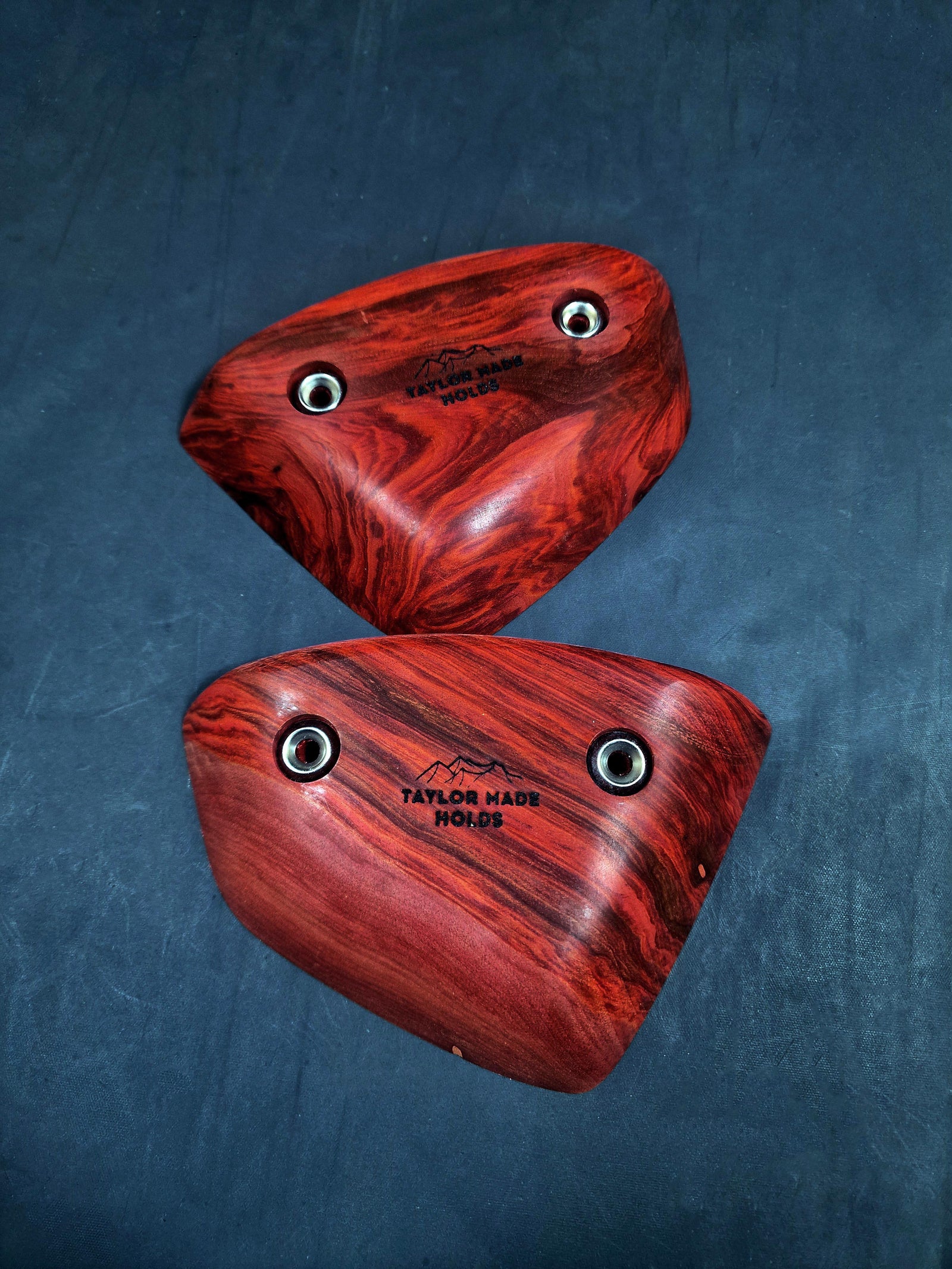 Classic Crimps in Red Heart