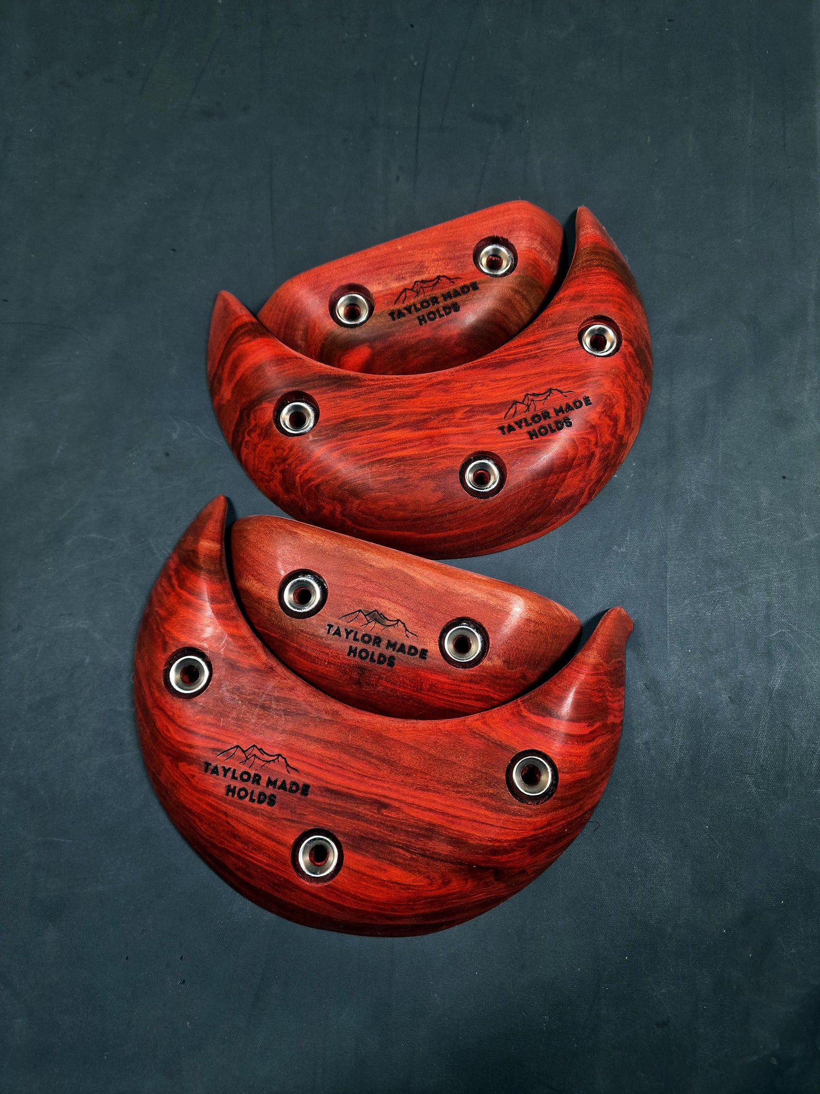 Moon Crimps in Red Heart