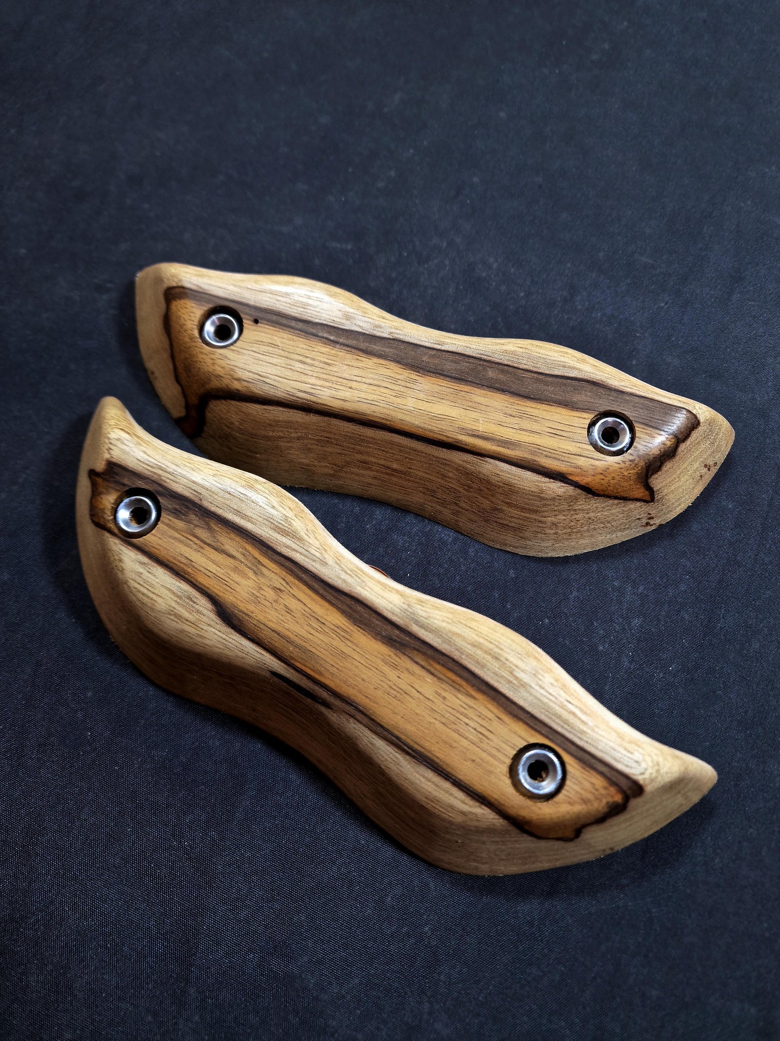 Double Bump Rain in Black Limba