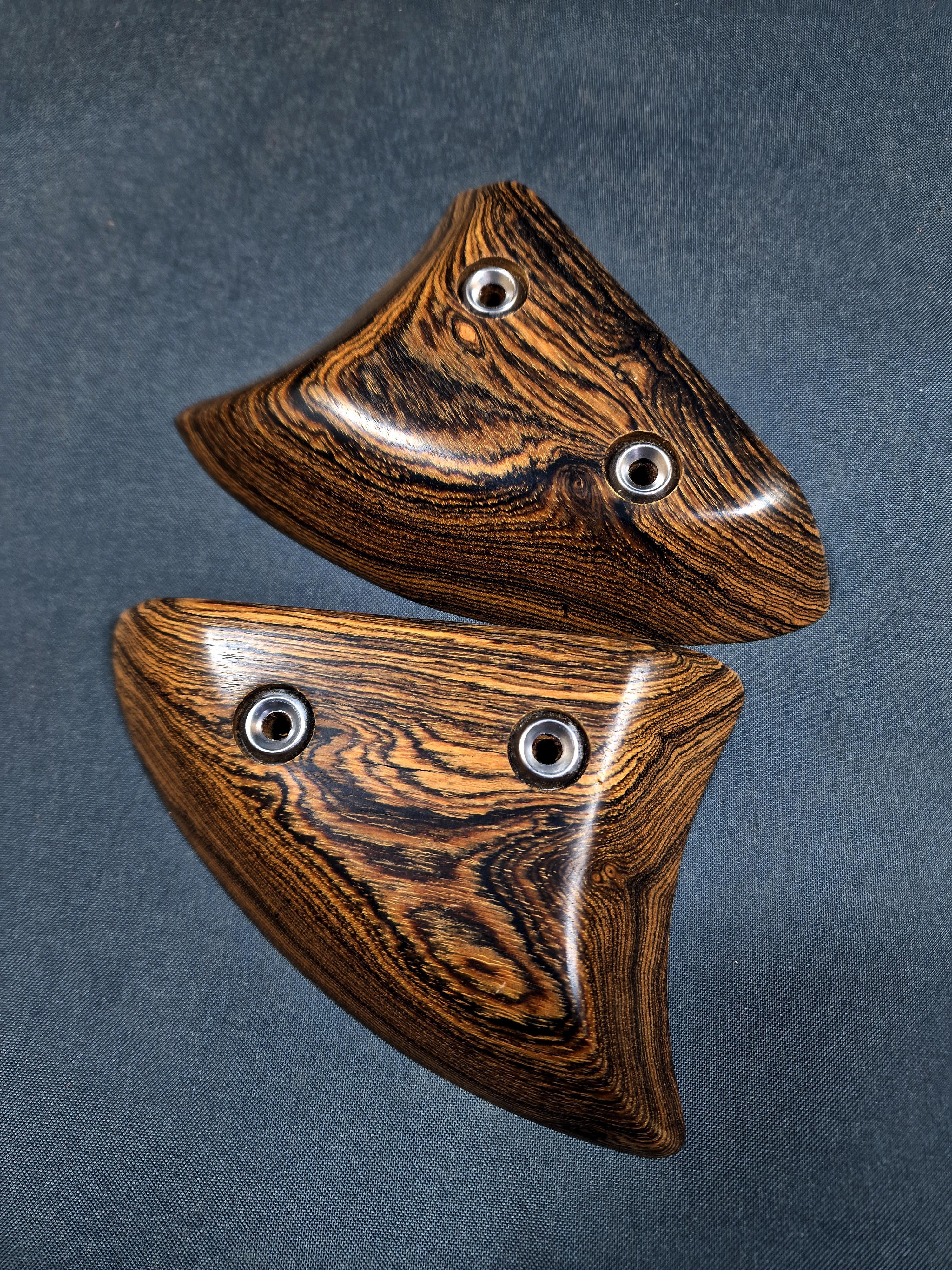 Shark Crimps in Bocote