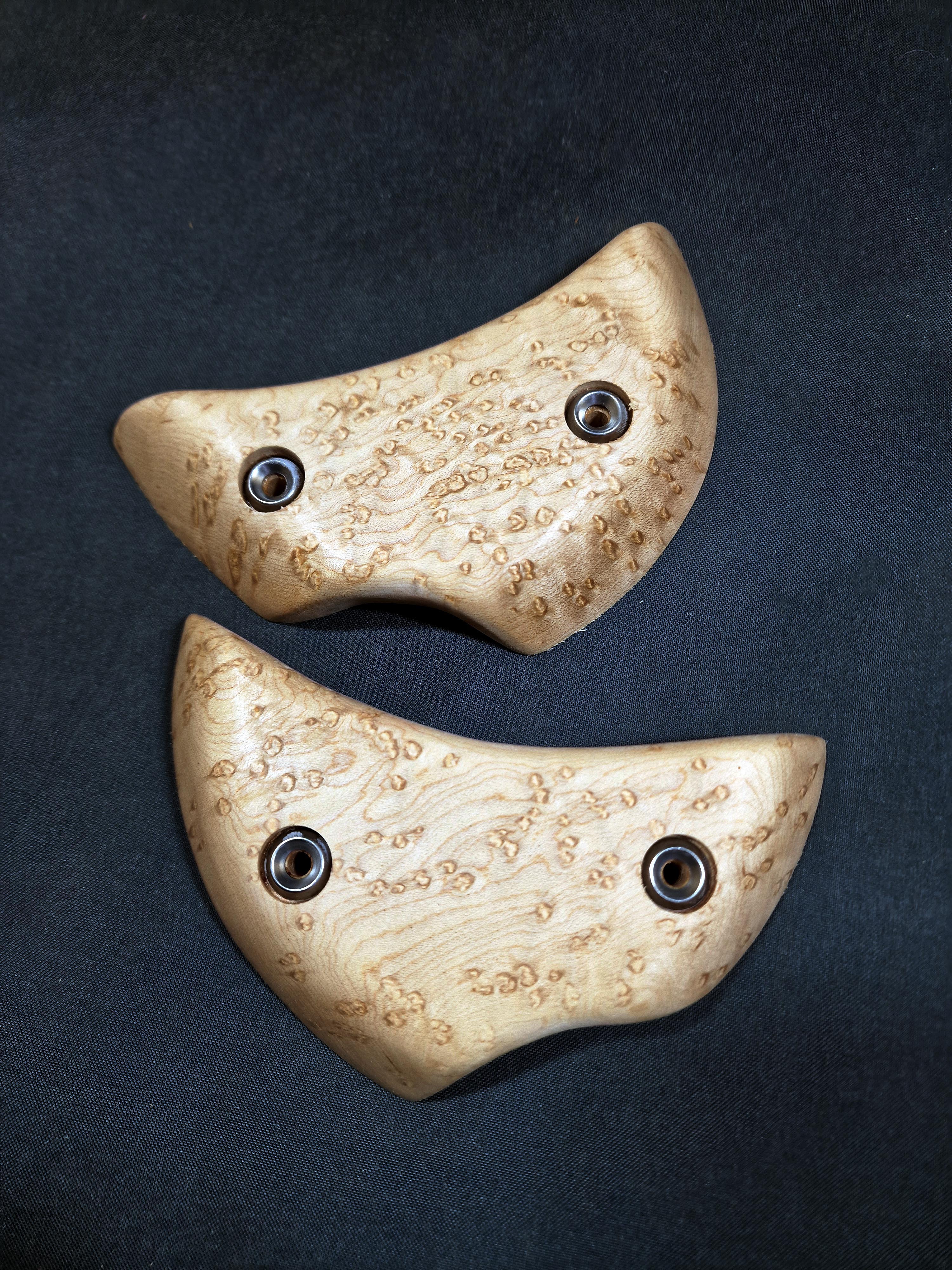 Catch Crimp/Mini-Pinch in Birdseye Maple