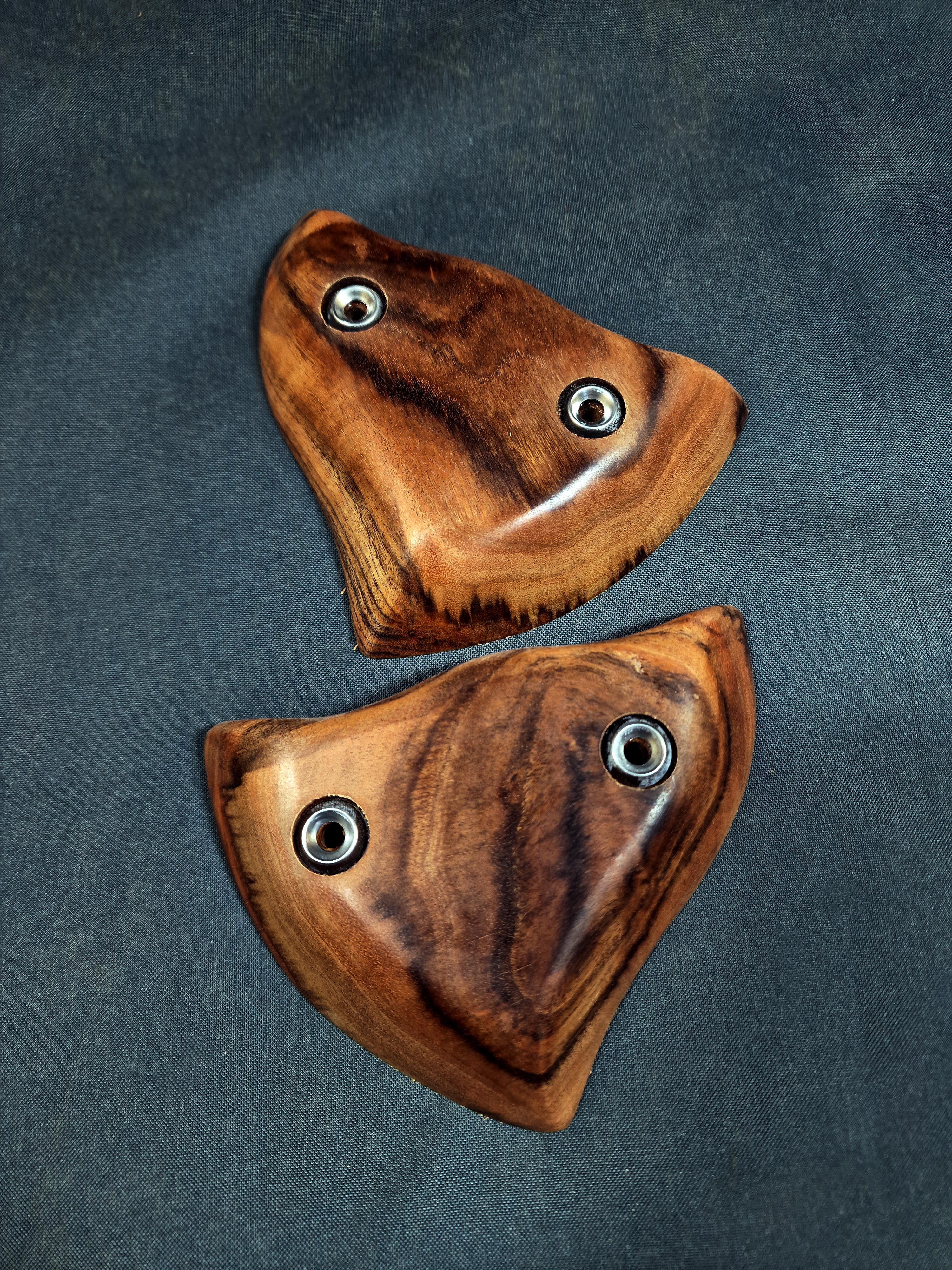 Bump Crimp in Patagonian Rosewood